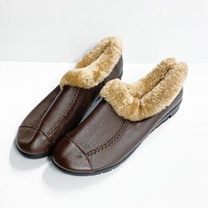 Casual Unisex Soft Sole Slip On Leather Casual Fur Lining Shoes Comfortable Work